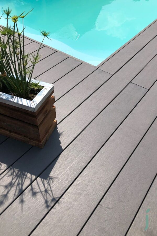 DECK (ANTIQUE)