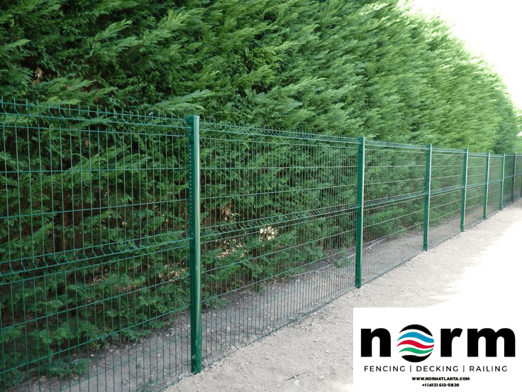 Commercial Wire Panel Fence - 6ft by 8ft - Image 7