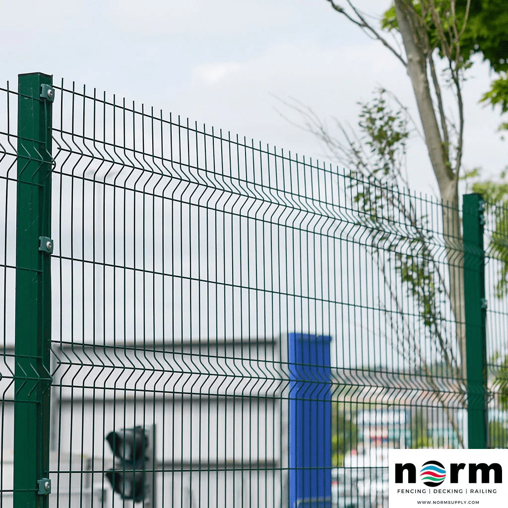 Commercial Wire Panel Fence - 6ft by 8ft - Image 13