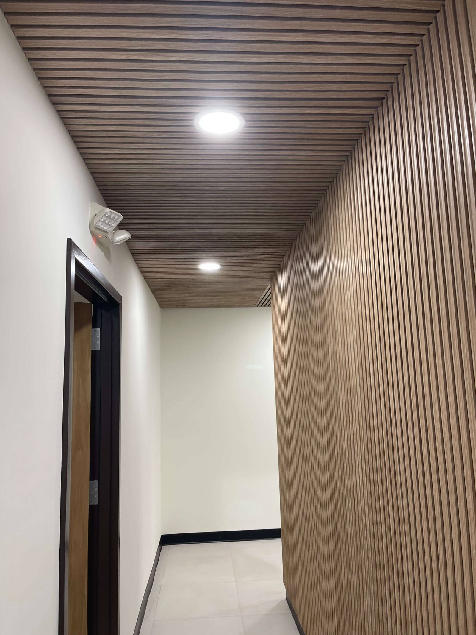 Light Oak Acoustic Wall Panel 2ft by 9ft | Norm Atlanta - Image 12
